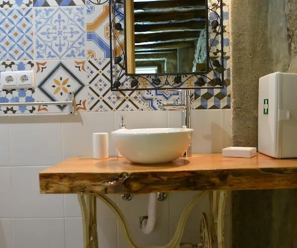 Casa Do Ti Gabriel * Sabugueiro (Guarda)