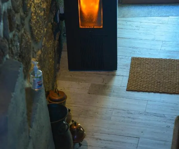 Casa Do Ti Gabriel * Sabugueiro (Guarda)